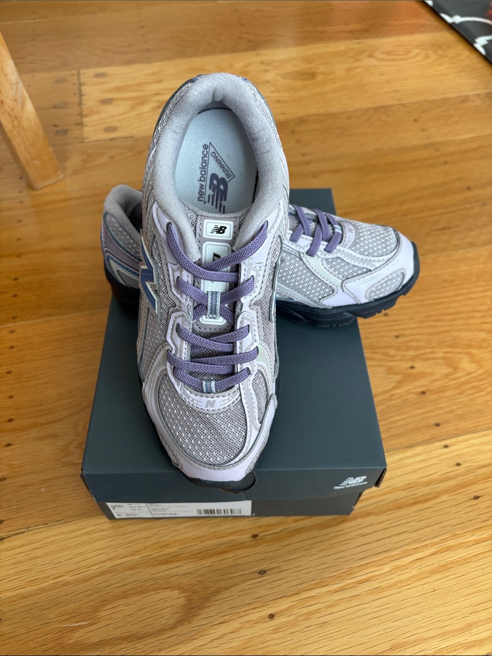 New Balance 740 USKids size 2